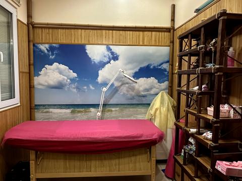 комерційна за адресою Басейна вул., 5-А