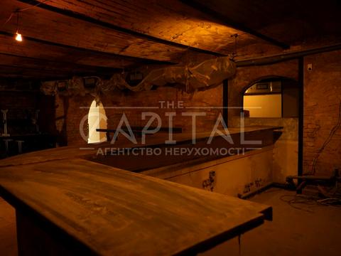 комерційна за адресою Ярославська вул., 5/2