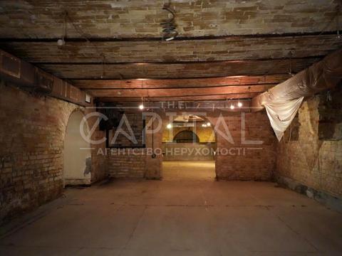 комерційна за адресою Ярославська вул., 5/2