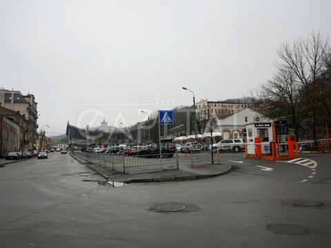 комерційна за адресою Ярославська вул., 5/2