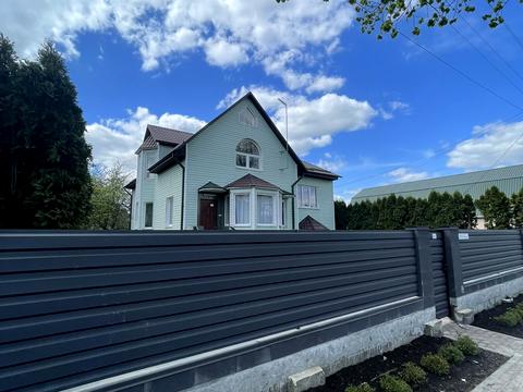 будинок за адресою Захисників України вул. (Вокзальна), 17а