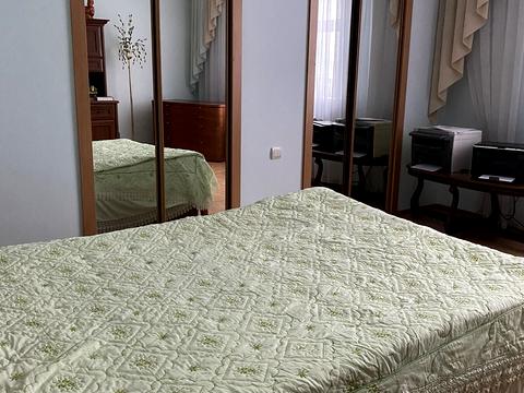 будинок за адресою Захисників України вул. (Вокзальна), 17а