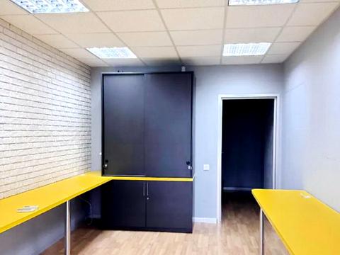 коммерческая по адресу Владимира Ивасюка просп. (Героїв Сталінграду), 2-Д