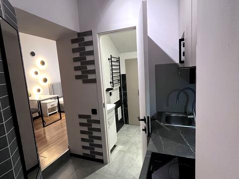 квартира за адресою Івана Верхратського вул., 4