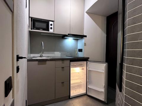 квартира за адресою Івана Верхратського вул., 4