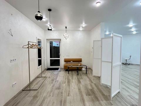 коммерческая по адресу Прорізна ул., 9