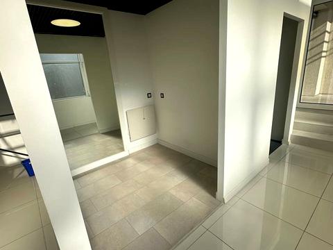 коммерческая по адресу Евгения Коновальца ул. (Щорса), 44-А