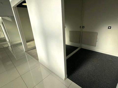 коммерческая по адресу Евгения Коновальца ул. (Щорса), 44-А