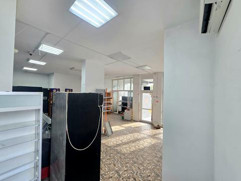 комерційна за адресою Бігова вул., 17