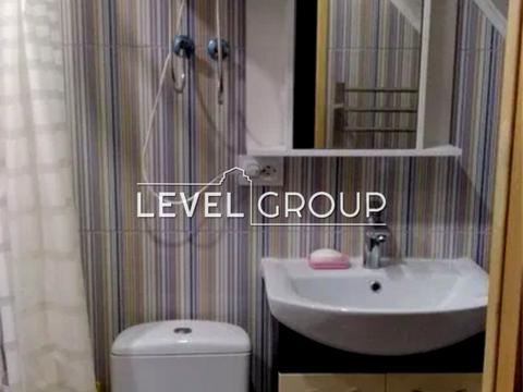 комерційна за адресою Козелецька вул. (Радищева), 1