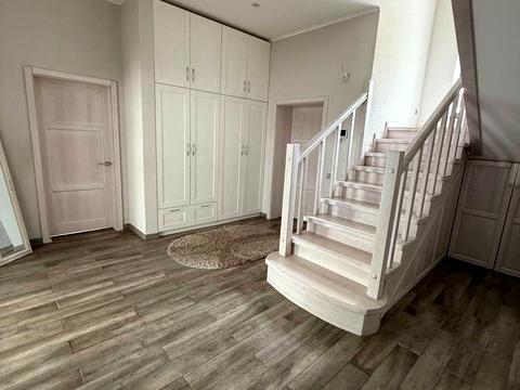 будинок за адресою Озерна