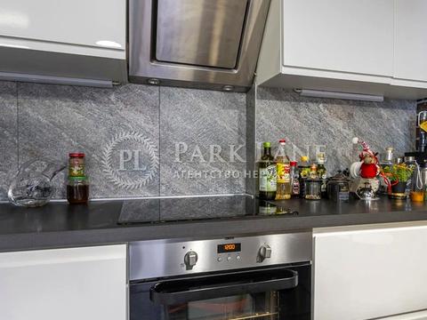 квартира по адресу Жилянская ул., 118