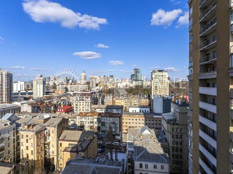 квартира по адресу Жилянская ул., 118