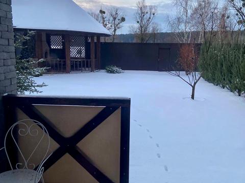 будинок за адресою Озерна