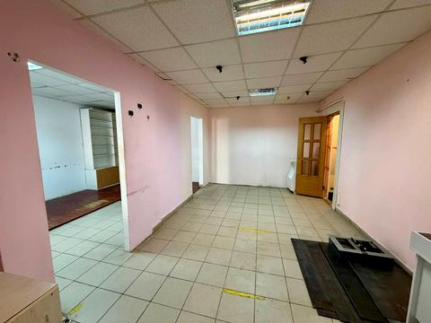 комерційна за адресою Буковинська вул., 6