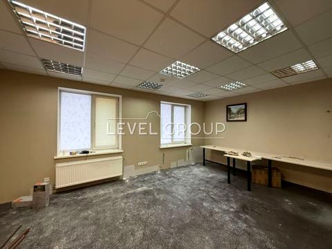 коммерческая по адресу Якубенківська ул. (Тропинина), 4 Б