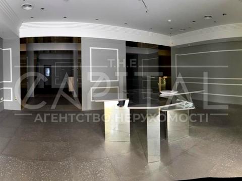 комерційна за адресою Музейний пров., 2