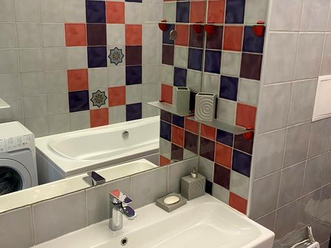 квартира по адресу Военный спуск, 5/1