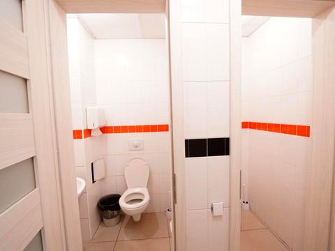 комерційна за адресою Велика Васильківська вул. (Червоноармійська), 72