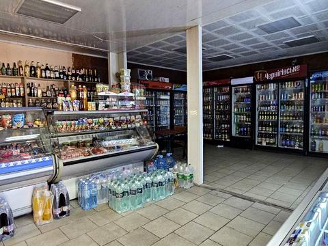 комерційна за адресою Таращанська вул., 194