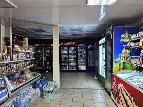 комерційна за адресою Таращанська вул., 194