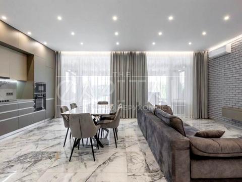 будинок за адресою Фастівський