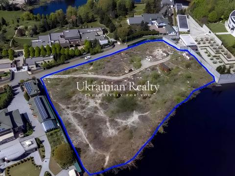 участок по адресу Старокиевская ул., 142