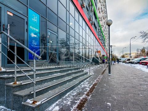 комерційна за адресою Машинобудівна вул., 41