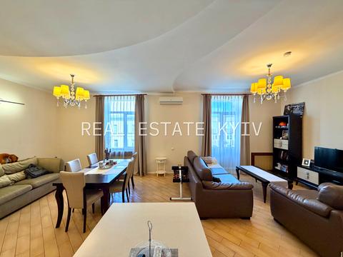 квартира за адресою Євгена Чикаленка вул. (Пушкінська), 20