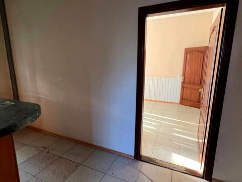 комерційна за адресою Партизанська вул., 25