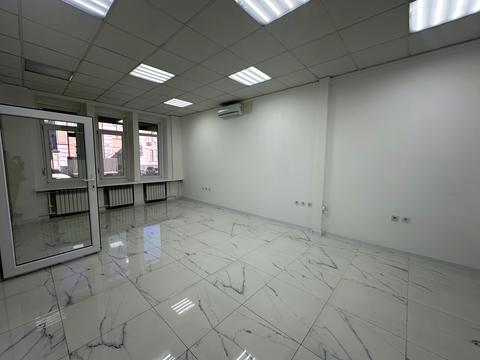 коммерческая по адресу Оболонская ул., 47