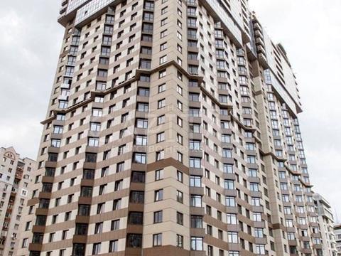 комерційна за адресою Андрія Верхогляда вул. (Михайла Драгомирова), 14-А