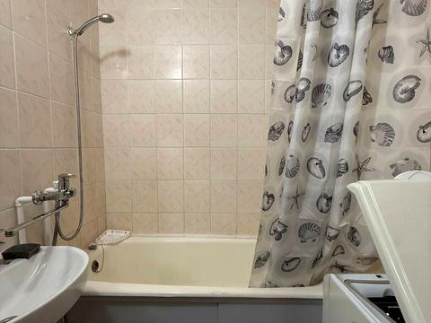 квартира по адресу Героев Днепра ул., 83