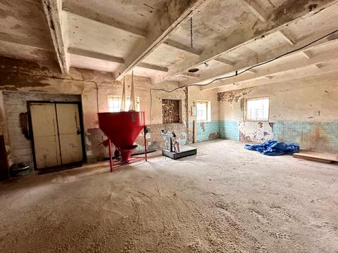 комерційна за адресою Центральний пов., 34