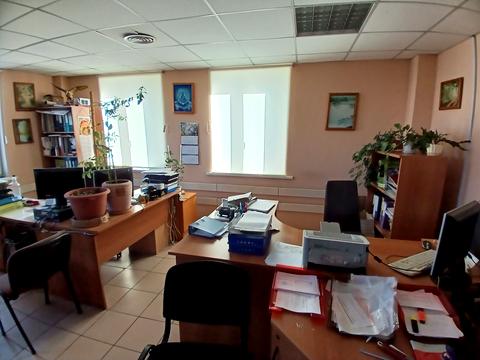коммерческая по адресу Нововокзальная ул., 17а