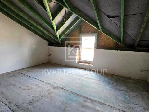 будинок за адресою Центральна вул. (Чапаєва), 1