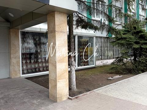 комерційна за адресою Робоча вул., 23в