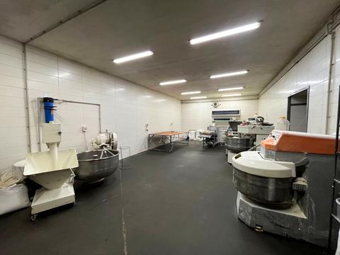 комерційна за адресою Івана Кожедуба вул., 232а