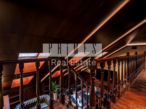 коммерческая по адресу Ивана Мазепы ул. (Январского Восстания), 4/6