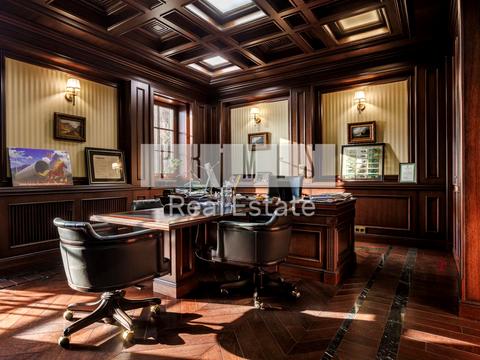 коммерческая по адресу Ивана Мазепы ул. (Январского Восстания), 4/6