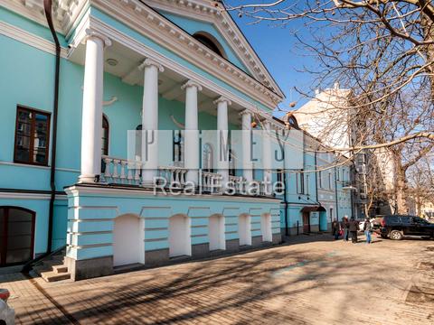 коммерческая по адресу Ивана Мазепы ул. (Январского Восстания), 4/6