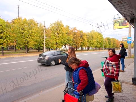 комерційна за адресою Байрона просп., 146-Б