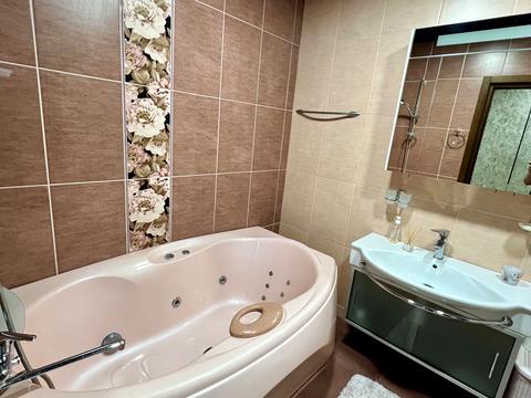 квартира за адресою Вацлава Гавела бульв. (Івана Лепсе), 7-В