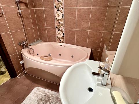 квартира за адресою Вацлава Гавела бульв. (Івана Лепсе), 7-В