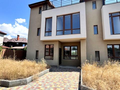 дом по адресу Дерибасовская ул.