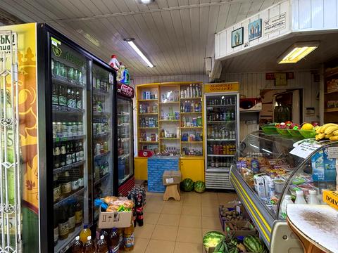 комерційна за адресою Володимира Івасюка вул., 44