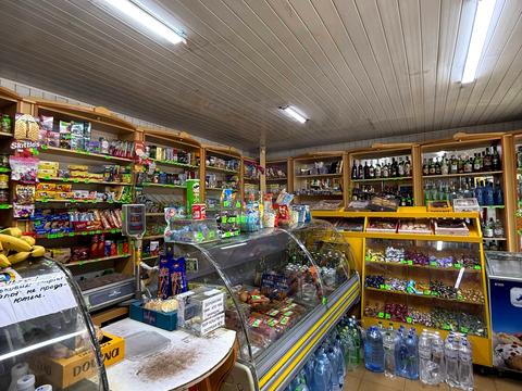 комерційна за адресою Володимира Івасюка вул., 44