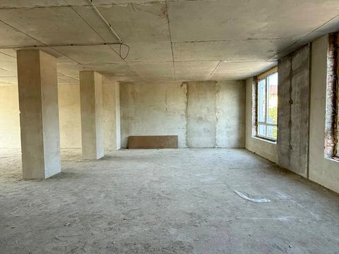 комерційна за адресою Щирецька вул., 23