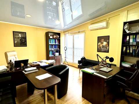 комерційна за адресою Кривий Ріг, Гагарина проспект, 8