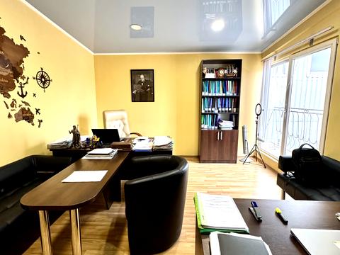 комерційна за адресою Гагарина проспект, 8